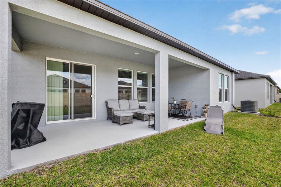 Exterior details and patio area of a home in Stonegate Preserve, Palmetto (Image 24).
