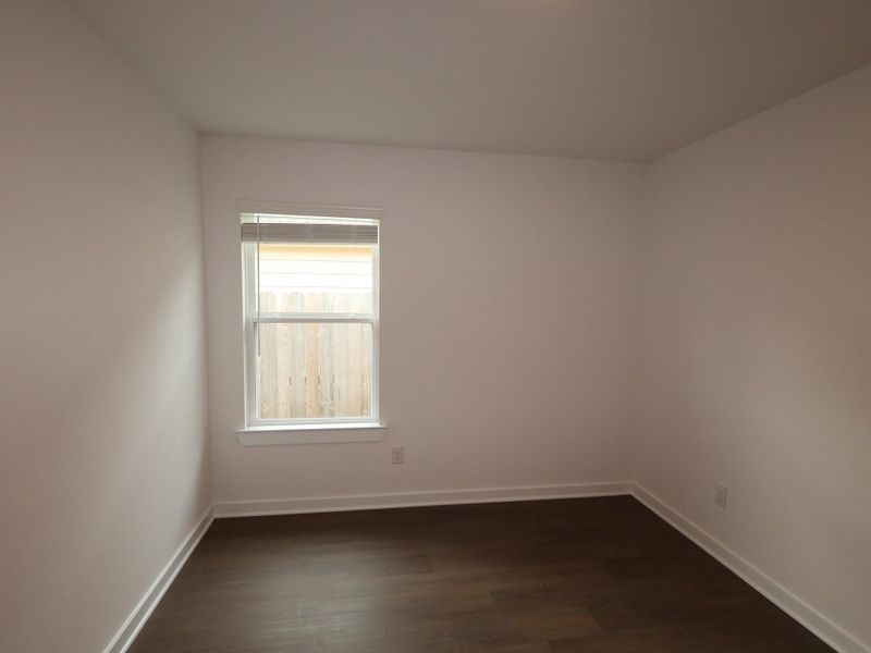 Spacious, unfurnished interior of a new home in Summerview, Fulshear (Image 16).