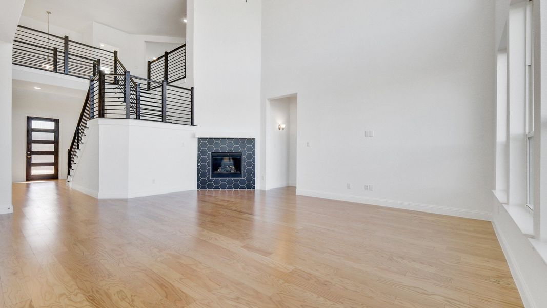 Representative furnished interior of a home built from the Stanford by DRB Homes in Brookewater, Rosenberg (Image 8).