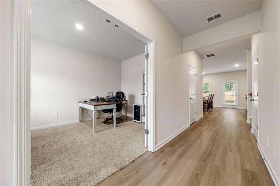 Image 29 of a home in Creekside at Oxford Park.