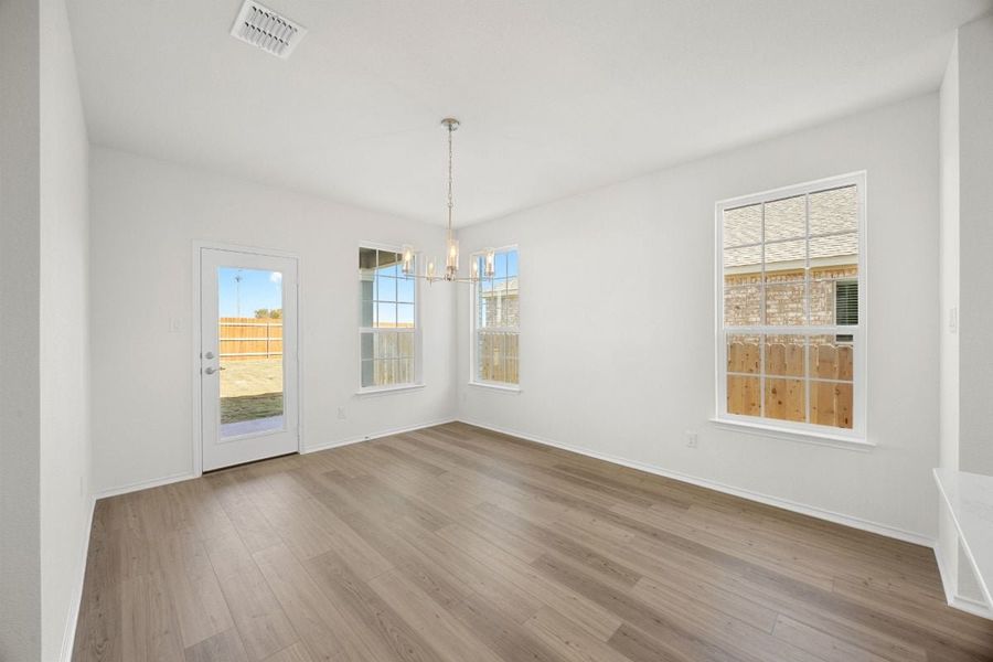 Spacious, unfurnished interior of a new home in Salerno - Heritage Collection, Round Rock (Image 6).