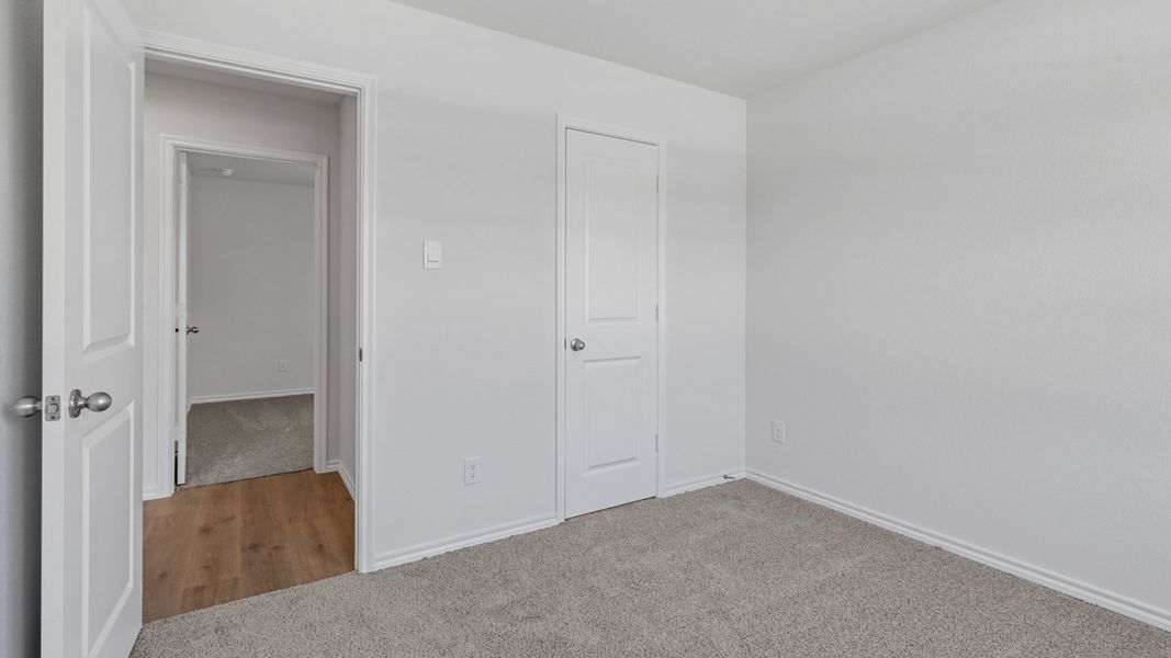 Spacious, unfurnished interior of a new home in Waverly Estates, Josephine (Image 29).