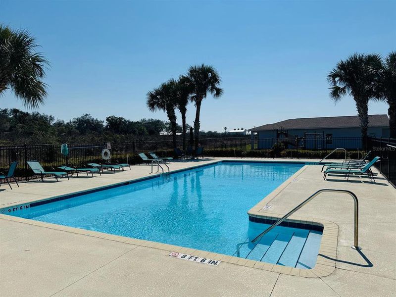 Community amenities in , Sebring (Image 14).