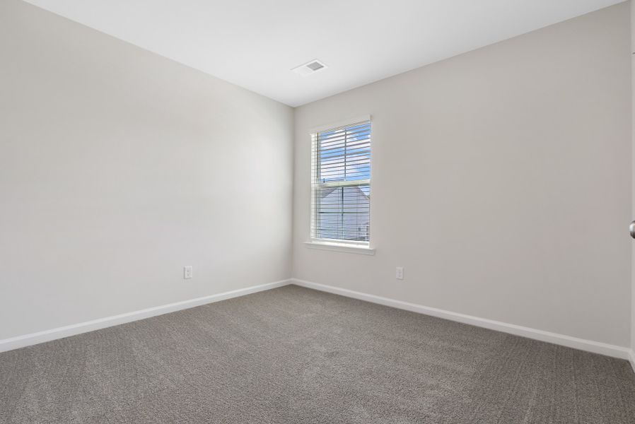 Spacious, unfurnished interior of a new home in Rivers Crossing, Aiken (Image 19).
