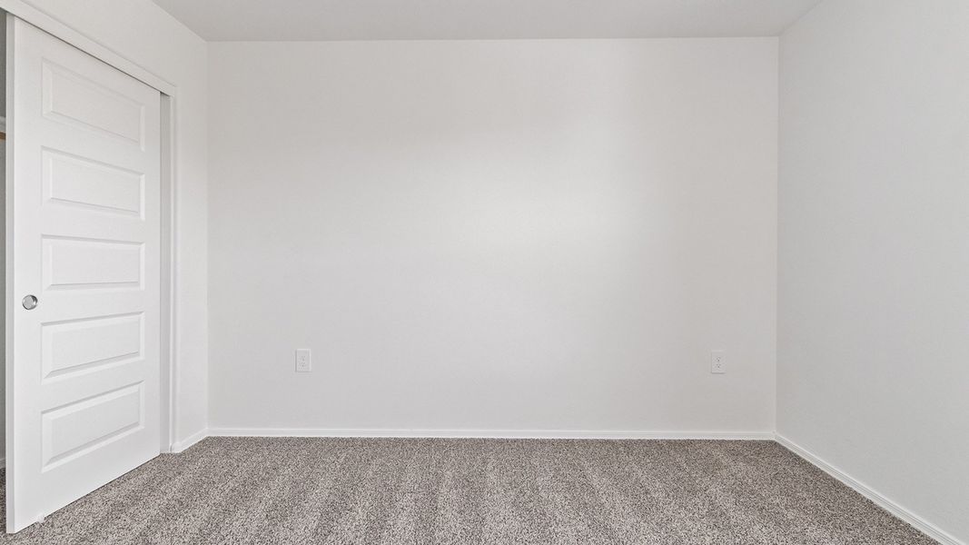 Spacious, unfurnished interior of a new home in Saguaro Bloom, Marana (Image 31).