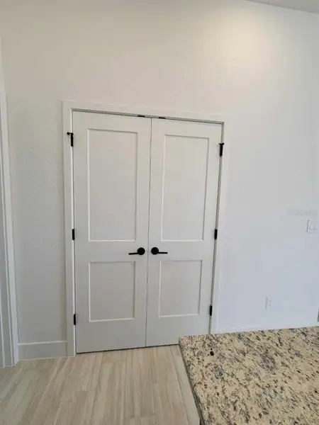 Spacious, unfurnished interior of a new home in Ocala Crossings South, Ocala (Image 19).