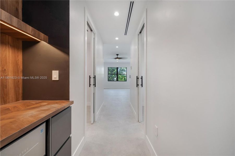 Furnished interior view inside a new home in , Fort Lauderdale (Image 41).