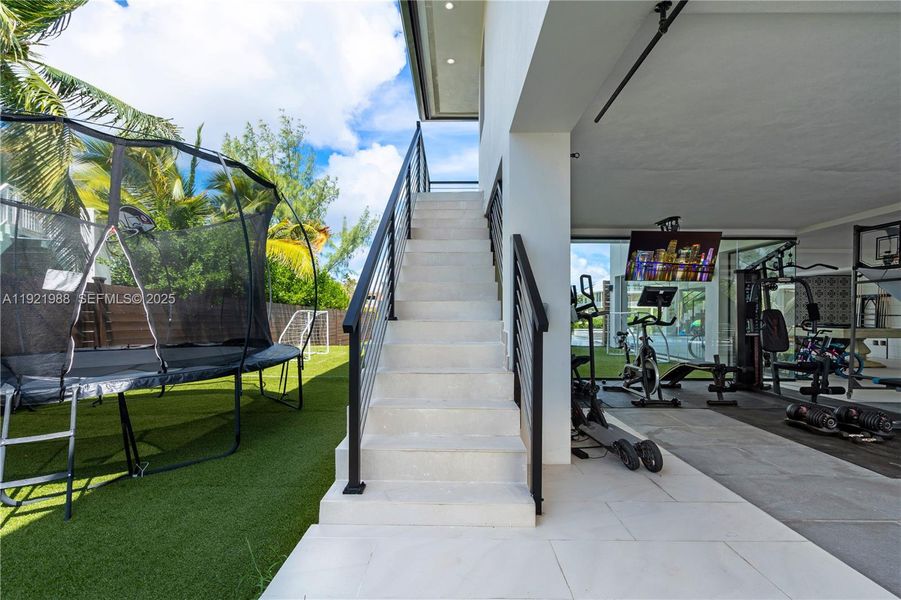 Exterior details and patio area of a home in , Key Largo (Image 21). Exterior details and patio area of a home in , Key Largo (Image 21).