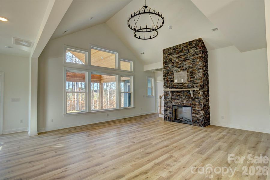 Spacious, unfurnished interior of a new home in , Bessemer City (Image 28).