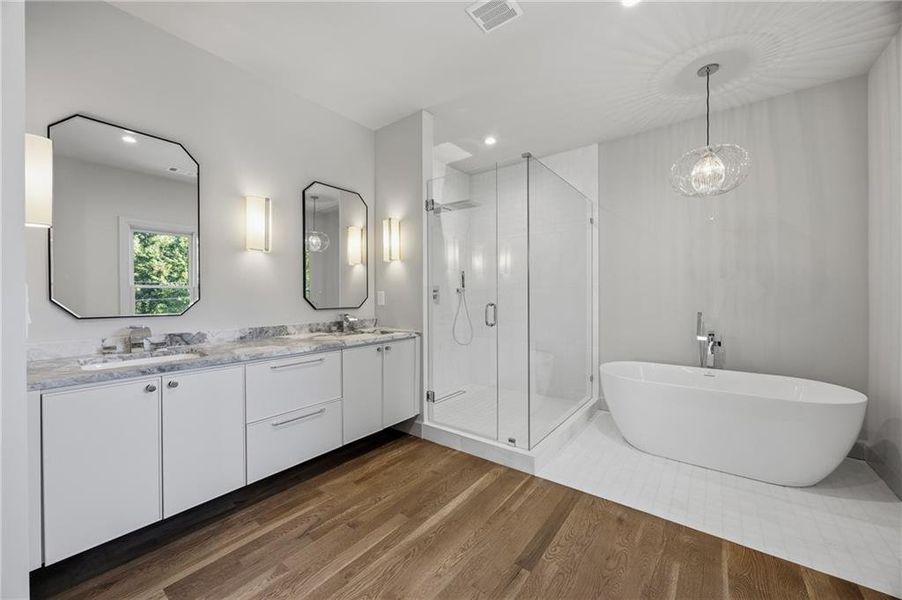 Furnished interior view inside a new home in , Scottdale (Image 9).