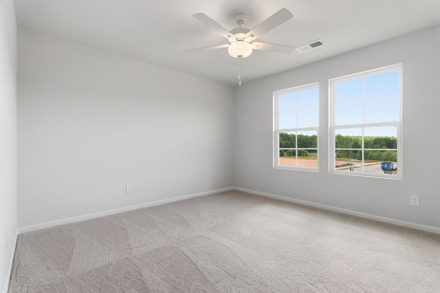 Spacious, unfurnished interior of a new home in Piper Creek, Newton (Image 37). Spacious, unfurnished interior of a new home in Piper Creek, Newton (Image 37).