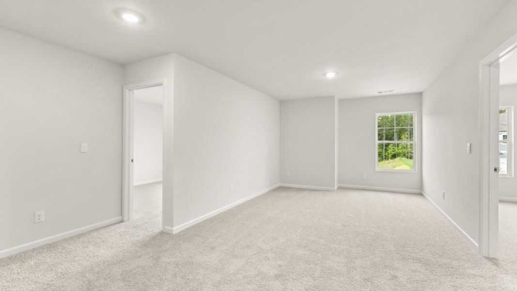 Spacious, unfurnished interior of a new home in Lost Creek, Dallas (Image 19). Spacious, unfurnished interior of a new home in Lost Creek, Dallas (Image 19).