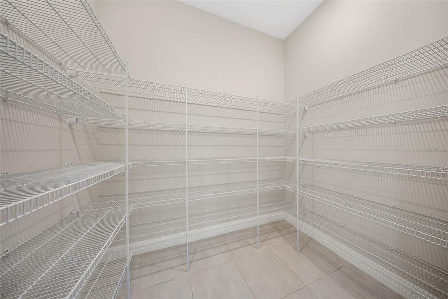 Spacious, unfurnished interior of a new home in Fire Creek, Gotha (Image 23). Spacious, unfurnished interior of a new home in Fire Creek, Gotha (Image 23).