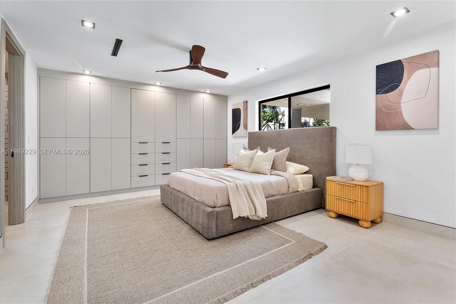 Furnished interior view inside a new home in , Hollywood (Image 17).