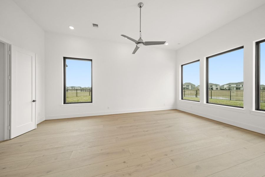 Spacious, unfurnished interior of a new home in Bridgeland, Cypress (Image 35).