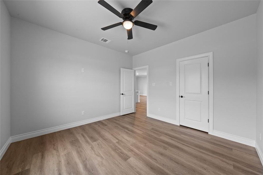 Spacious, unfurnished interior of a new home in , Kosse (Image 22). Spacious, unfurnished interior of a new home in , Kosse (Image 22).