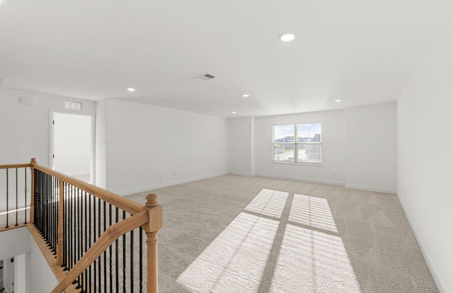 Spacious, unfurnished interior of a new home in Patterson Ranch, Georgetown (Image 17).