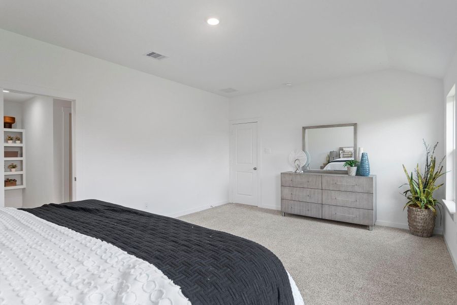 Furnished interior view inside a new home in Tamarron, Fulshear (Image 6).