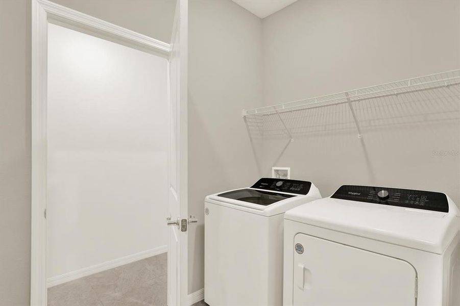 Furnished interior view inside a new home in , Land O' Lakes (Image 17).