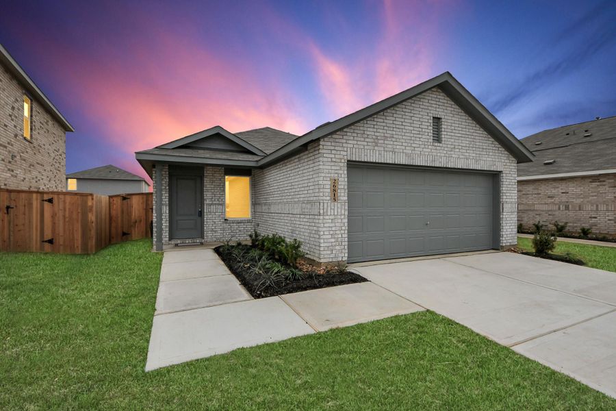 Front exterior of a new home in Anniston, Katy, TX, highlighting curb appeal (Image 19). Front exterior of a new home in Anniston, Katy, TX, highlighting curb appeal (Image 19).
