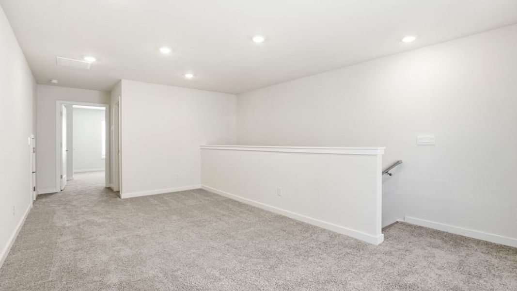 Spacious, unfurnished interior of a new home in Whitehawk Meadows, Travelers Rest (Image 27).