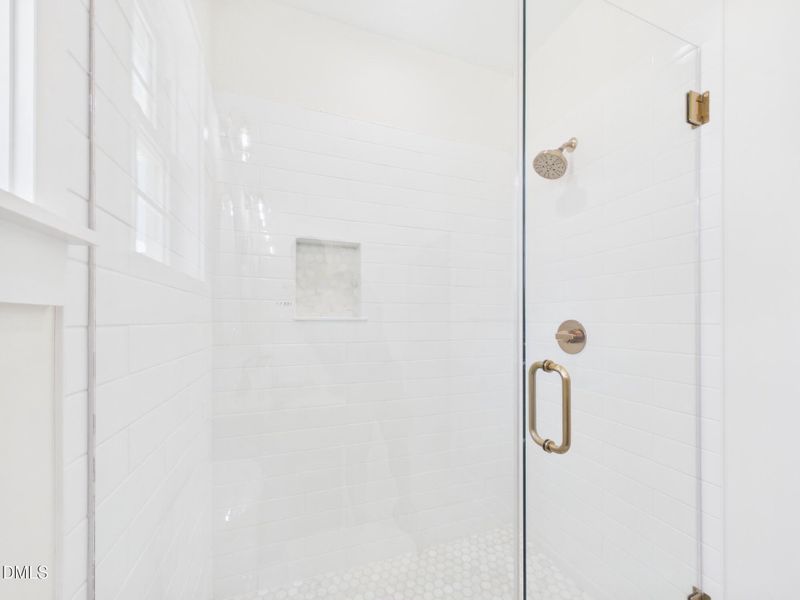 CAM01608G0-PR0128-STILL062