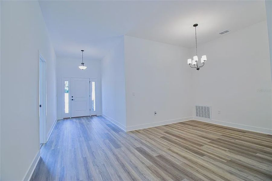 Spacious, unfurnished interior of a new home in Briarwood, Alachua (Image 21).