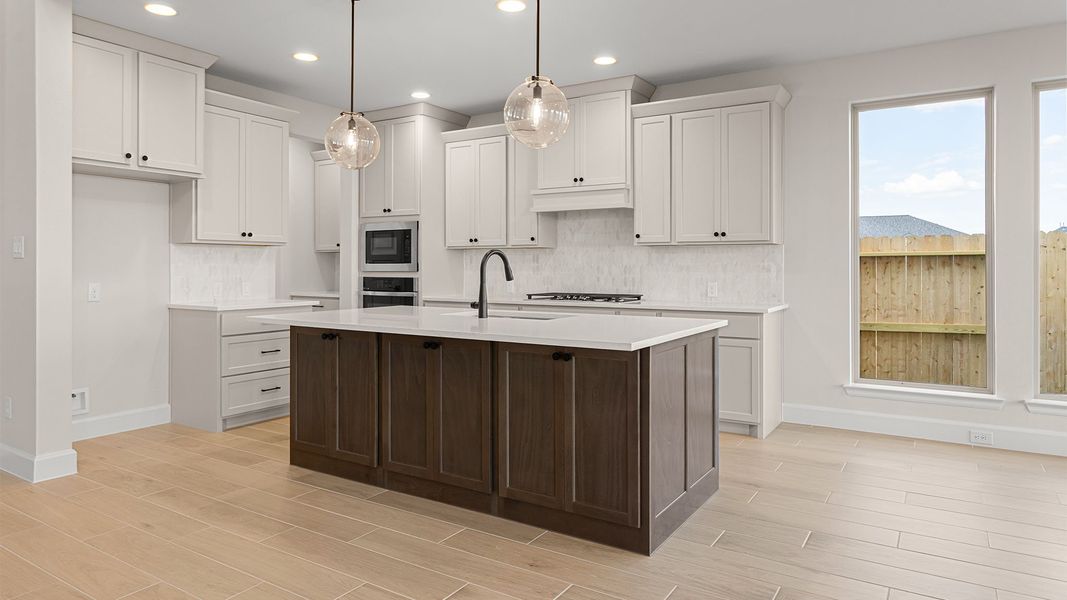 Furnished interior view inside a new home in Cross Creek West, Fulshear (Image 5).