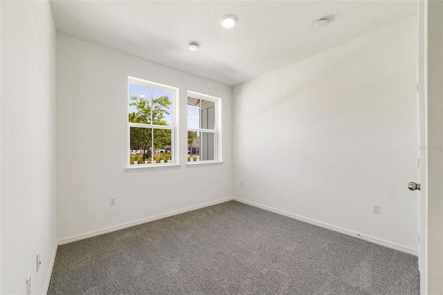 Spacious, unfurnished interior of a new home in Aulin Square, Oviedo (Image 18). Spacious, unfurnished interior of a new home in Aulin Square, Oviedo (Image 18).