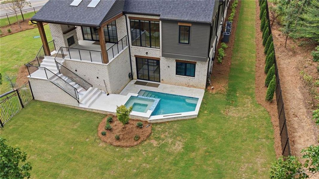 Exterior details and patio area of a home in , Alpharetta (Image 25).