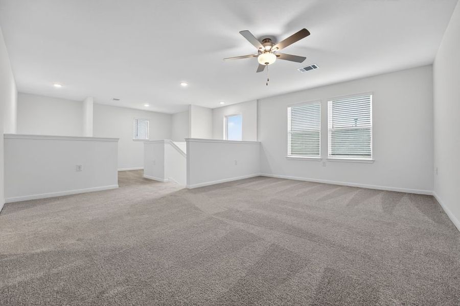 Spacious, unfurnished interior of a new home in Lisso, Pflugerville (Image 21).