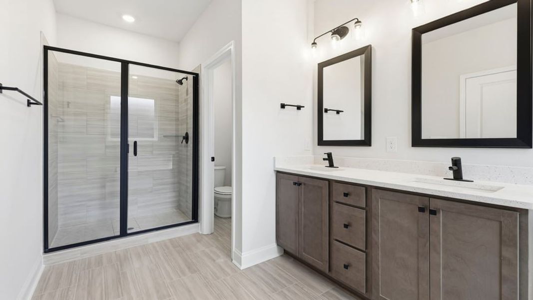 Furnished interior view inside a new home in Blue Ridge Trail, Fountain Inn (Image 9).
