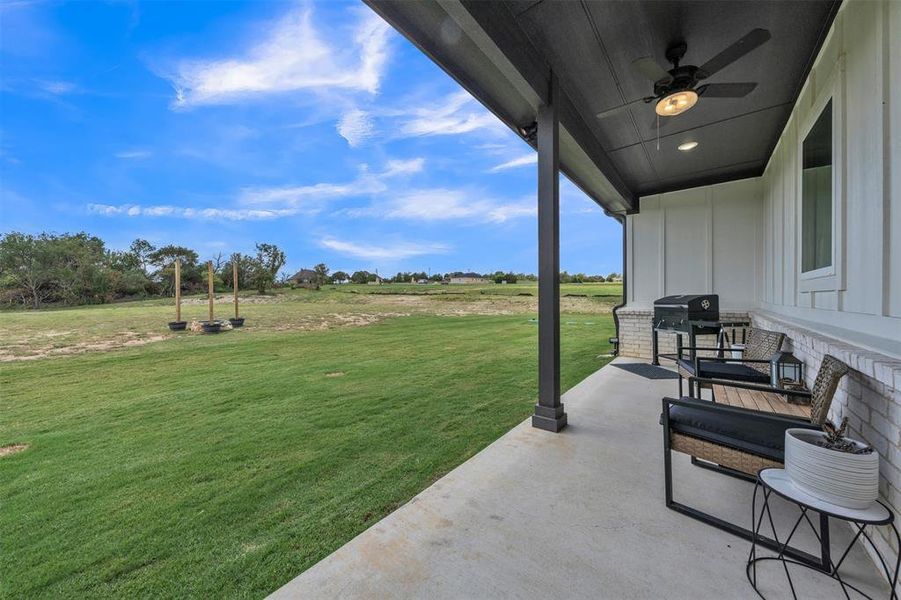 Exterior details and patio area of a home in Gatlin Ranch, Springtown (Image 25).
