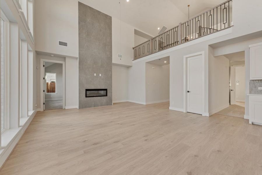 Spacious, unfurnished interior of a new home in Grand Estates of Anna, Anna (Image 24). Spacious, unfurnished interior of a new home in Grand Estates of Anna, Anna (Image 24).