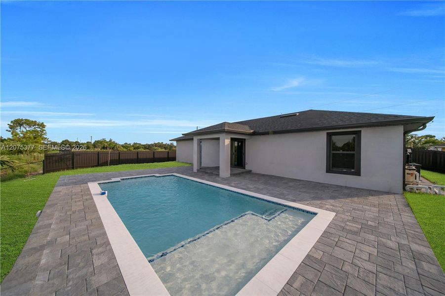 Exterior details and patio area of a home in , Cape Coral (Image 3). Exterior details and patio area of a home in , Cape Coral (Image 3).
