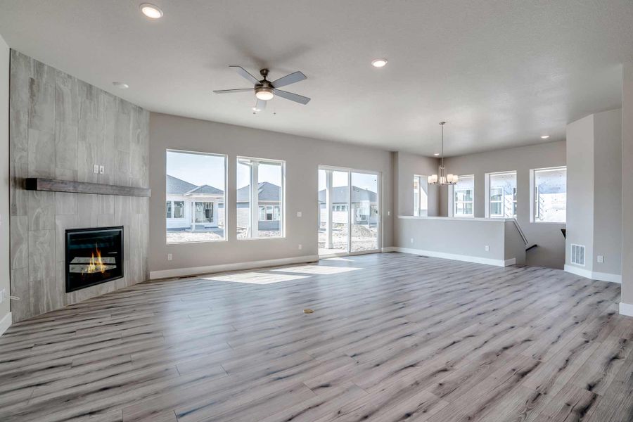 The Pinebrook - Dining