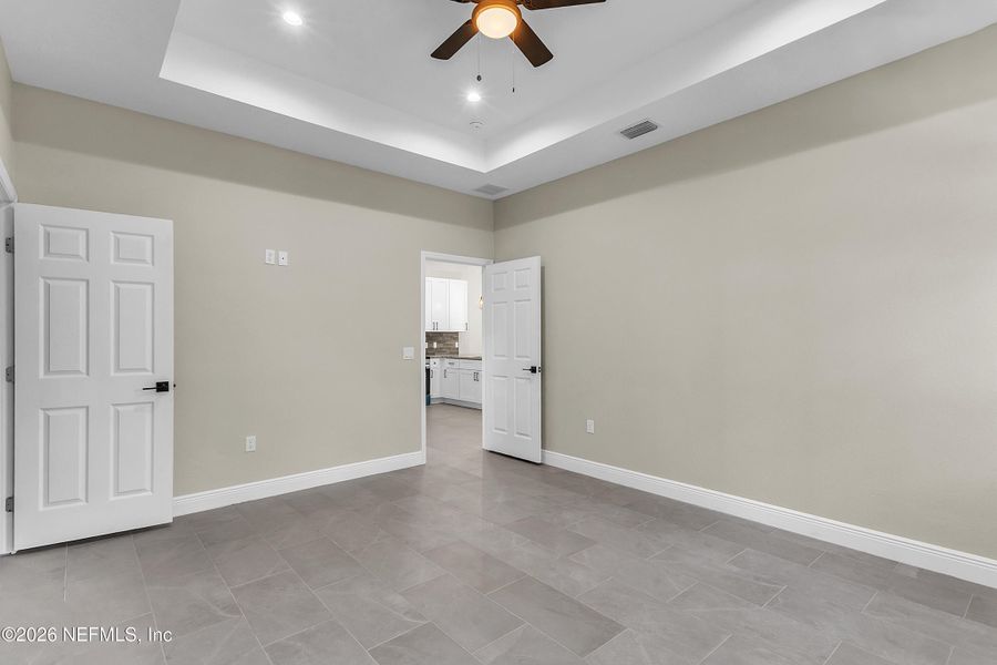 Spacious, unfurnished interior of a new home in , Palm Coast (Image 23).