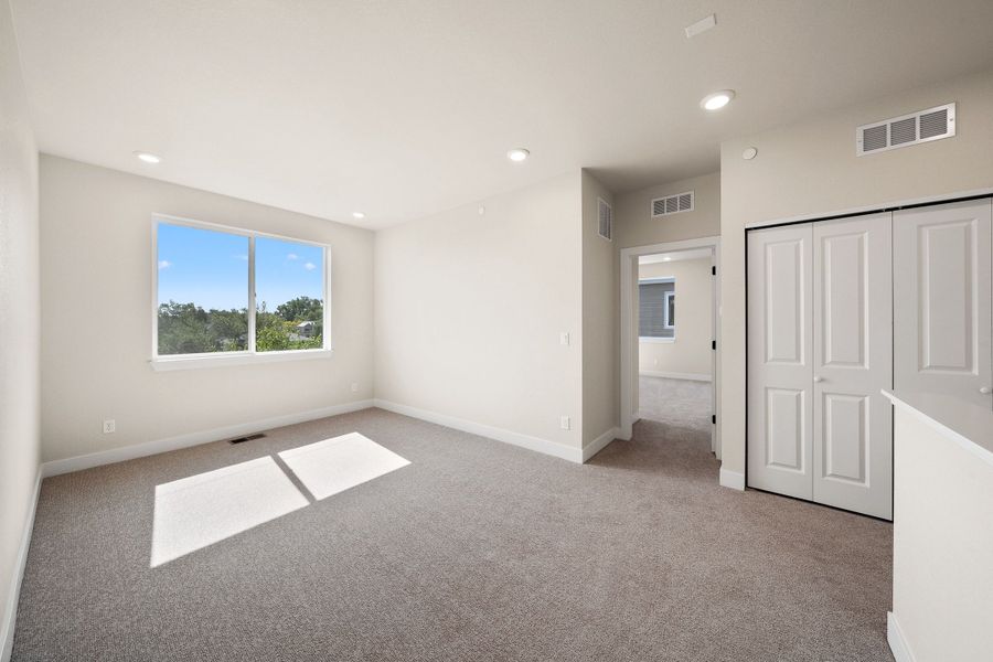 Spacious, unfurnished interior of a new home in Berkeley Villas, Denver (Image 30). Spacious, unfurnished interior of a new home in Berkeley Villas, Denver (Image 30).