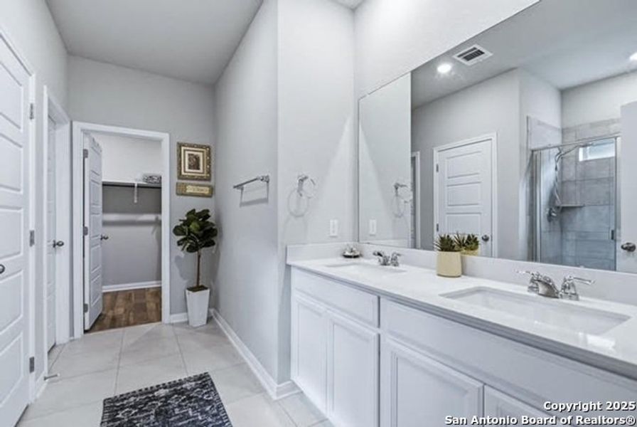 Furnished interior view inside a new home in Legendary Trails - Premier Series, Cibolo (Image 3). Furnished interior view inside a new home in Legendary Trails - Premier Series, Cibolo (Image 3).