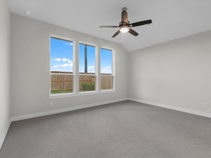 Spacious, unfurnished interior of a new home in Trillium, Richmond (Image 15).