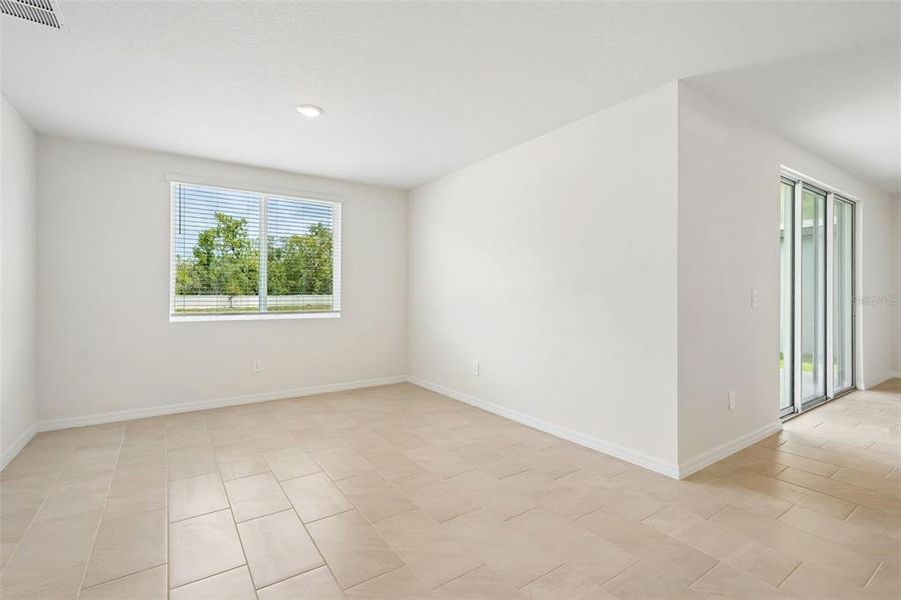 Spacious, unfurnished interior of a new home in Pine Ridge Meadows, Hudson (Image 20).