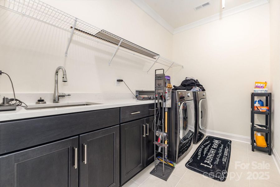 Close-up of interior finishes inside a home in Windell Woods, Tega Cay (Image 20).