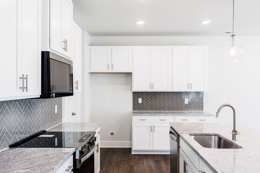 Furnished interior view inside a new home in Vaughan Farms, Angier (Image 7).