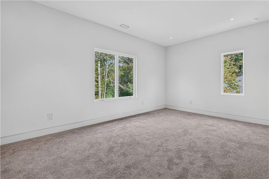 Spacious, unfurnished interior of a new home in , Dunwoody (Image 79).