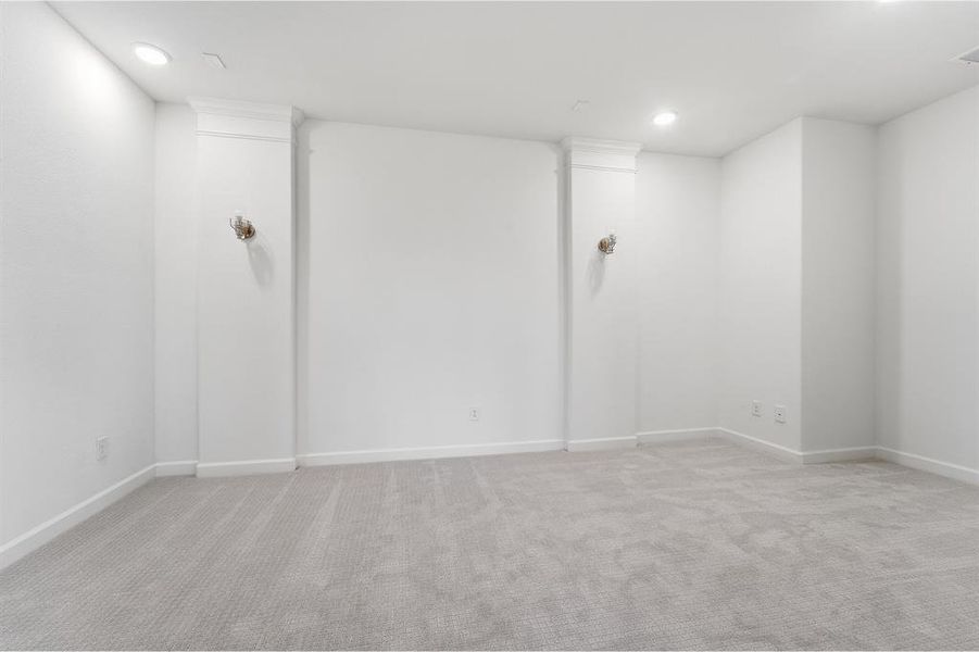 Spacious, unfurnished interior of a new home in Green Meadows, Celina (Image 25).