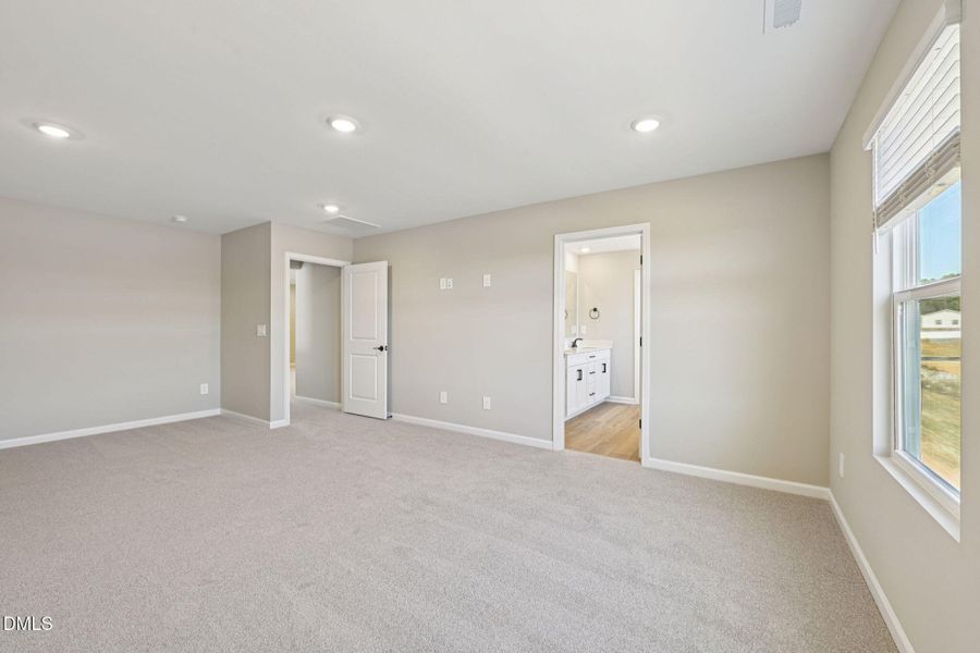 26-web-or-mls-Raleigh - Watkins Glen - 3