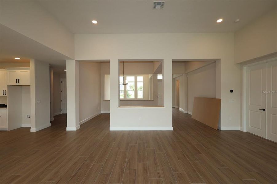 Spacious, unfurnished interior of a new home in Solace at Corner Lake, Orlando (Image 44). Spacious, unfurnished interior of a new home in Solace at Corner Lake, Orlando (Image 44).