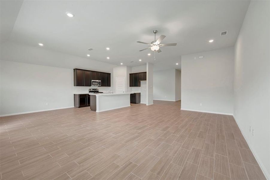 Spacious, unfurnished interior of a new home in Kings Way, Denton (Image 28). Spacious, unfurnished interior of a new home in Kings Way, Denton (Image 28).
