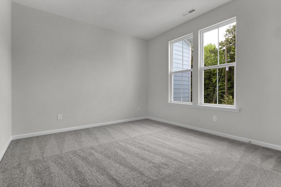 Spacious, unfurnished interior of a new home in Grand Park, Leland (Image 32).