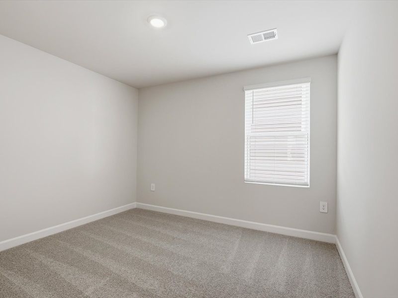 Spacious, unfurnished interior of a new home in Village at White Pine, Pendleton (Image 17). Spacious, unfurnished interior of a new home in Village at White Pine, Pendleton (Image 17).